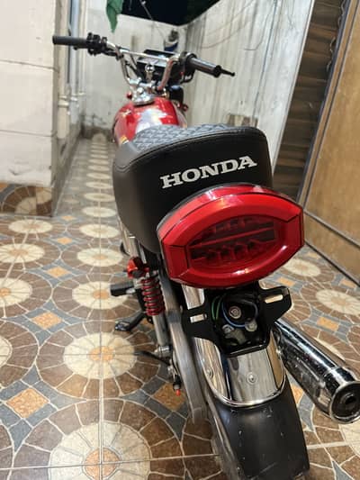 HONDA CG 125 SPECIAL EDITION