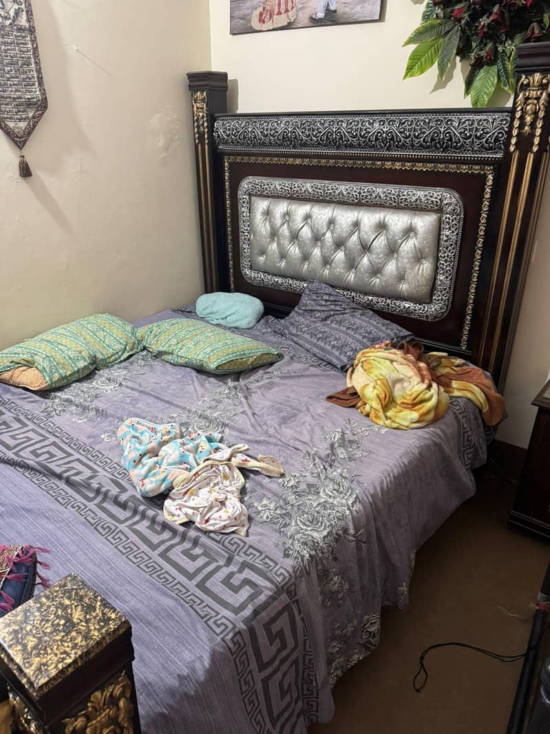 complete Bed room set 0
