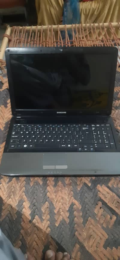 sumsung laptop