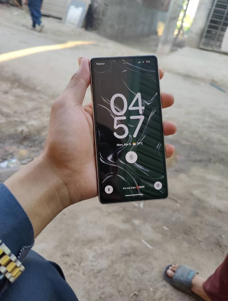 Google Pixel 7a 1
