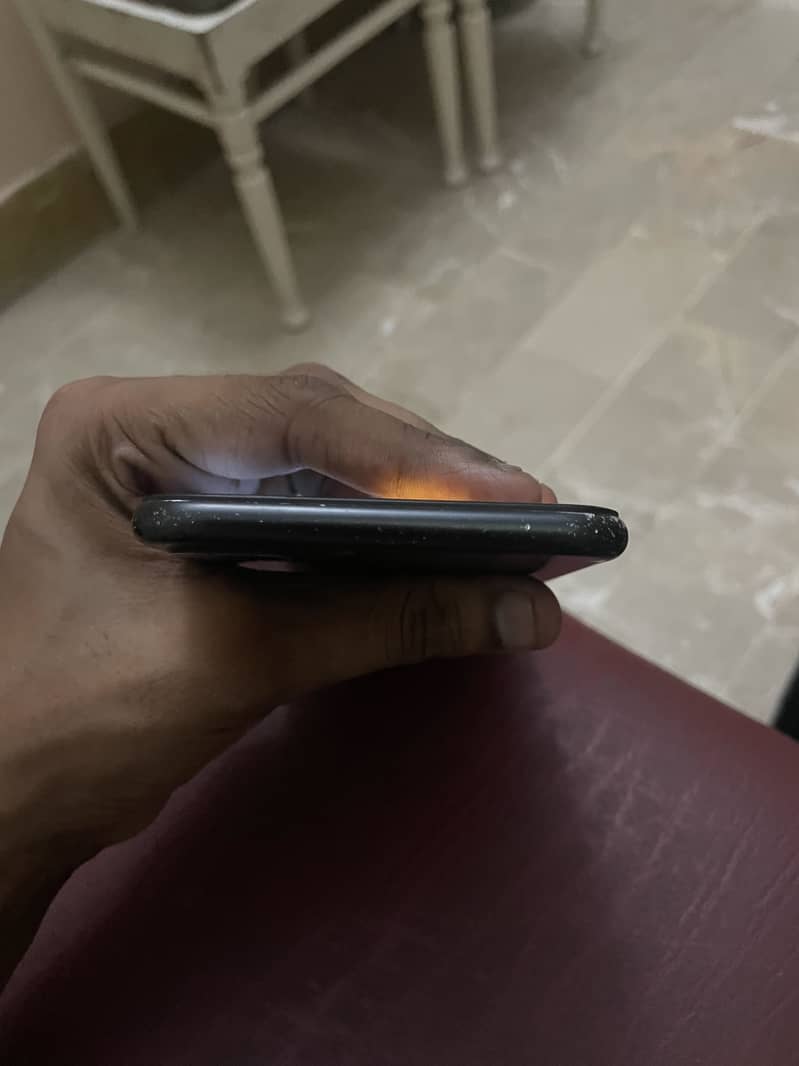 Apple iPhone 7 Plus 1