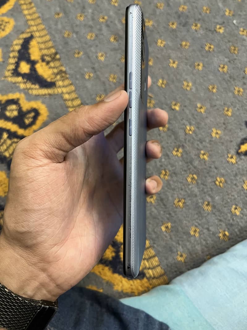 Tecno Pova 2