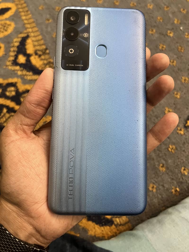 Tecno Pova 6