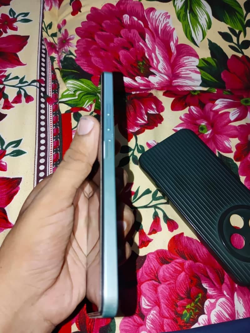 Tecno SPARK 30C 5