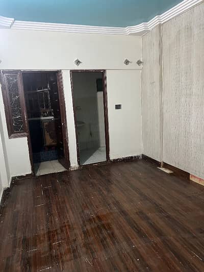 Flat For 1 bed lounge
