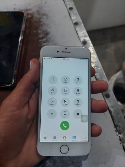 Apple iPhone 7