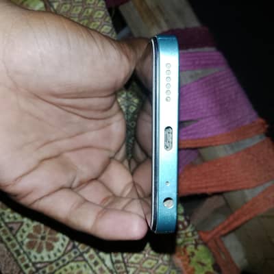 Tecno Spark Go 1
