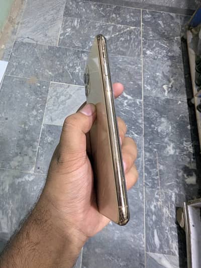 Apple iPhone 11 Pro Max jv