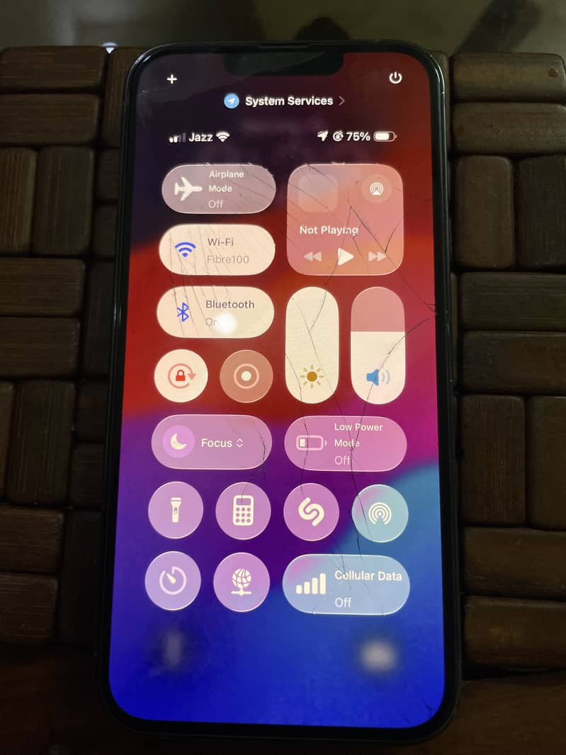 Apple iPhone 13 Pro 4