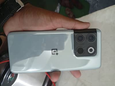 One plus 10 t