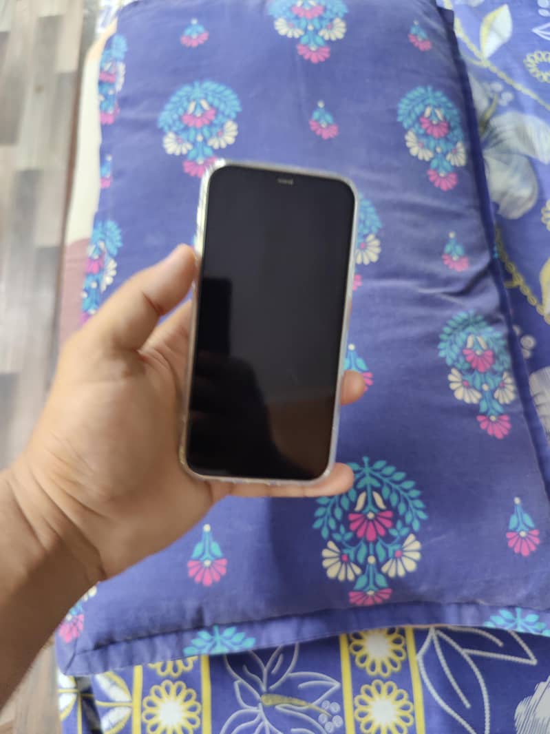 iphone 12 pro 0
