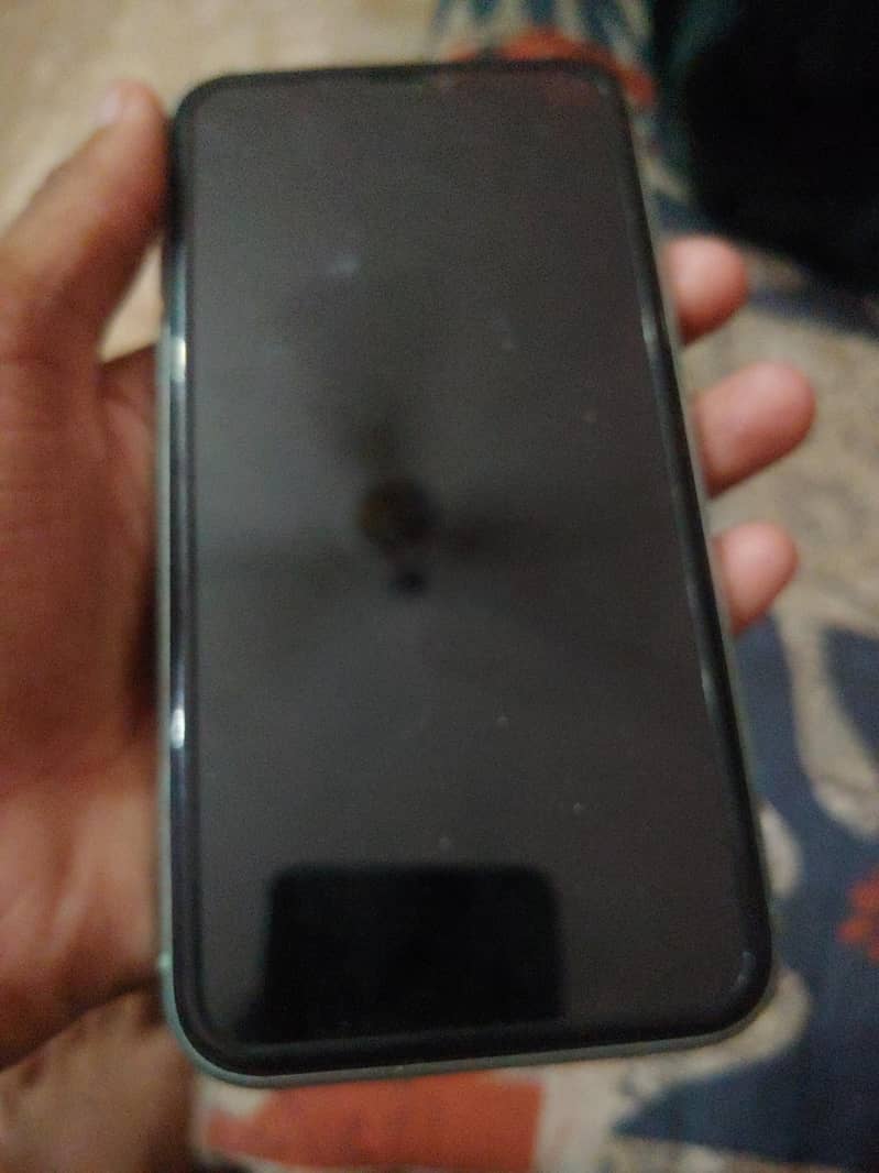 Apple iPhone 11 6