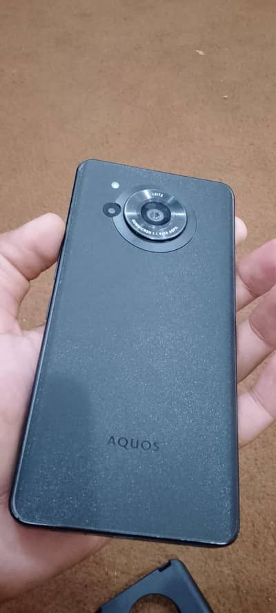 Sharp Aquos Sense7