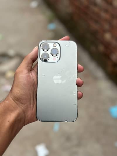 Apple iPhone 13 Pro