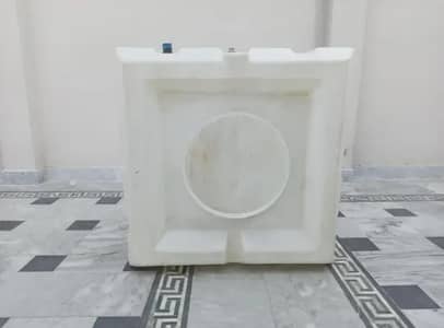 Urgent Sale: 500-Ltr Water Tank