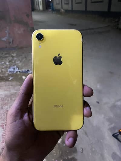 Apple iPhone XR