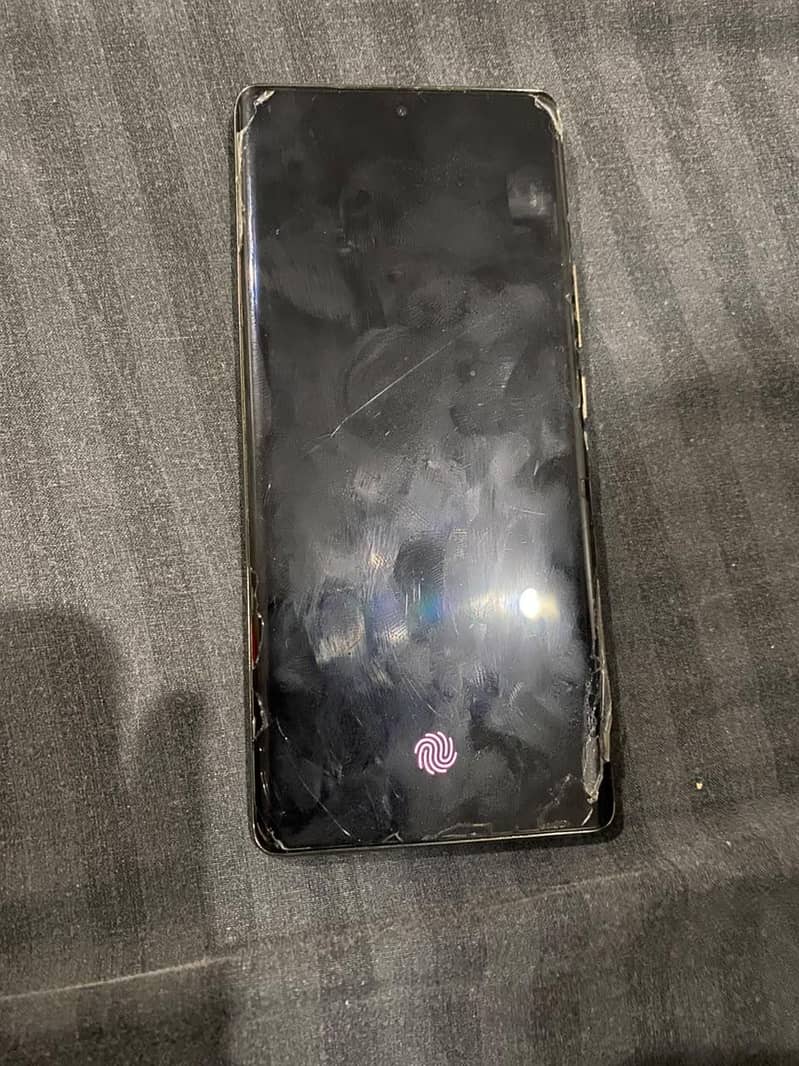 Infinix Note 40 Pro 0