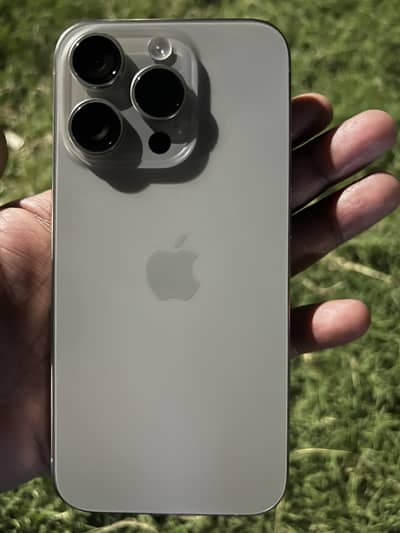 Apple iPhone 15 Pro jv phone 128 gb / 87 % battery