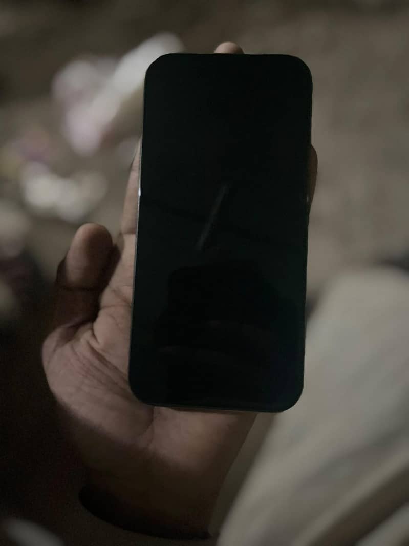 Apple iPhone 15 Pro 0