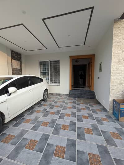D12. Brand New American -style 10 Marla House