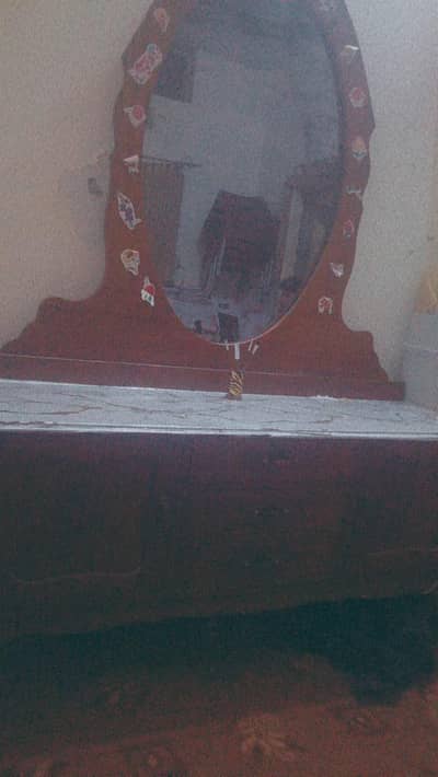 Dressing table 