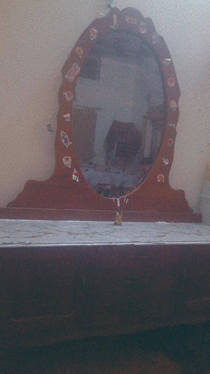 Dressing table 2