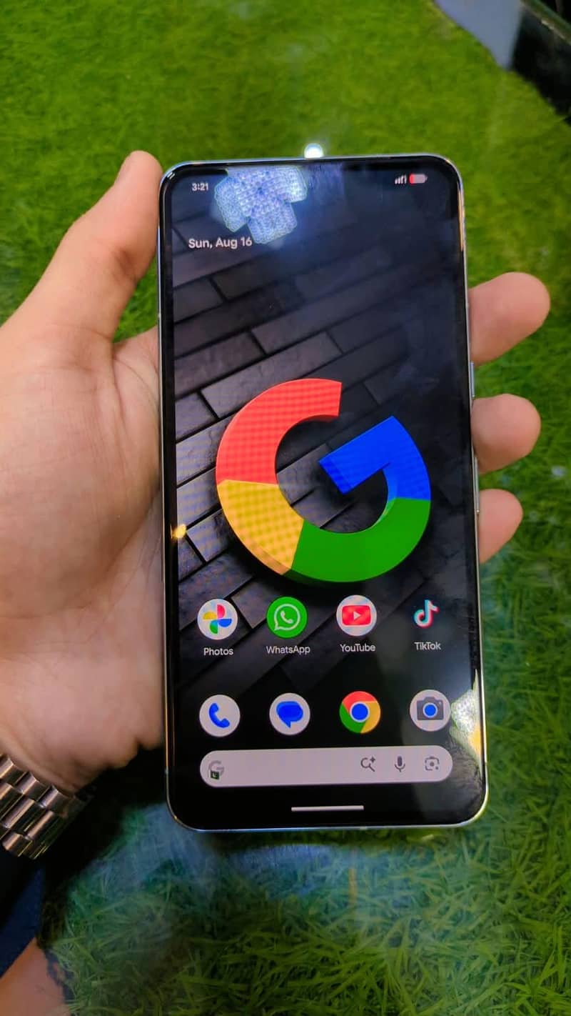 Google Pixel 8 Pro 1