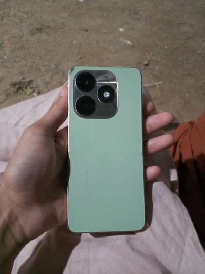 TECNO SPARK 20C