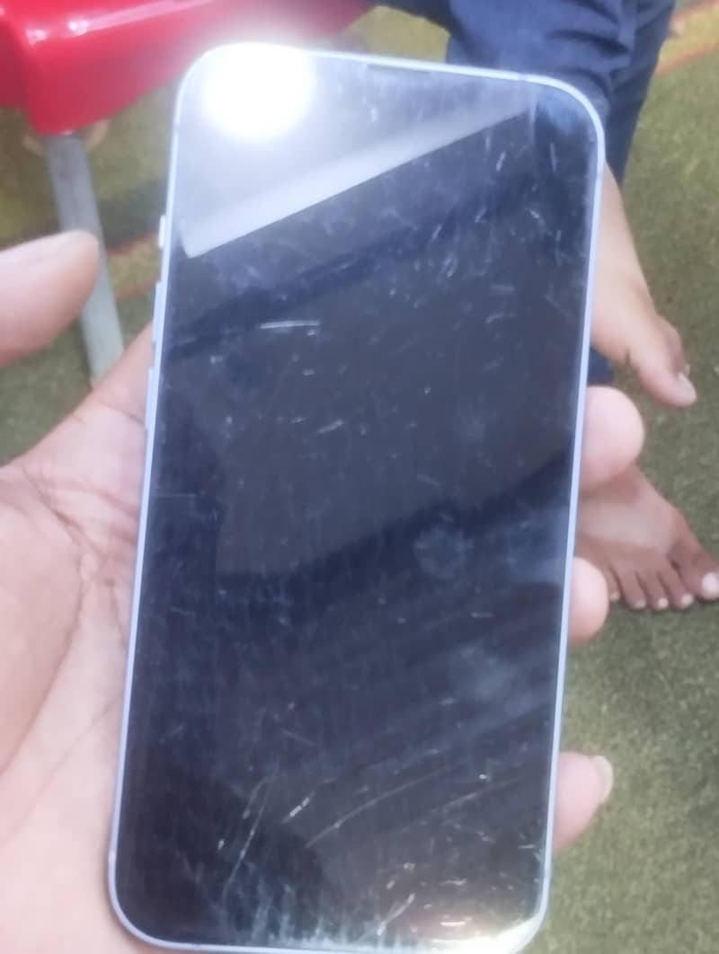 Apple iPhone 14 5