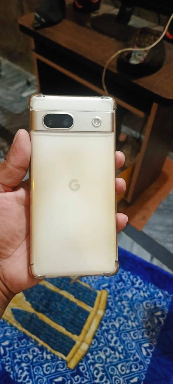 Google Pixel 7a 0