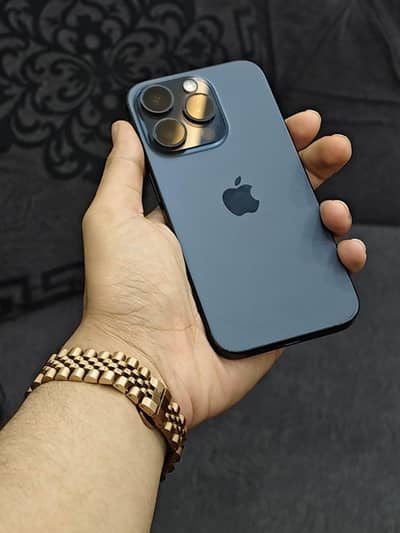Apple iPhone 15 Pro