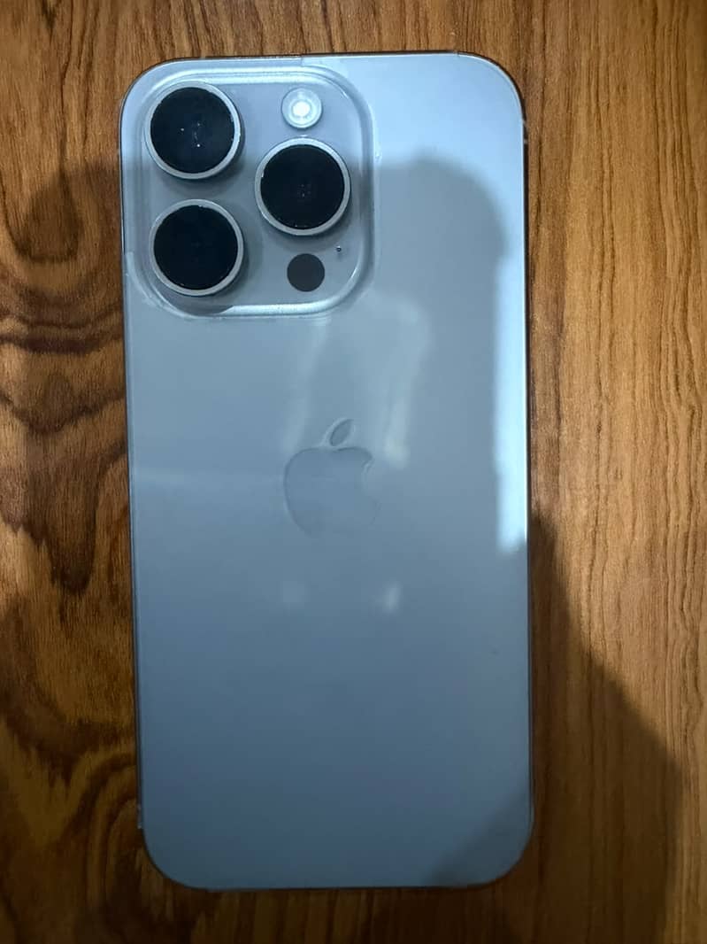 Apple iPhone 15 Pro 1