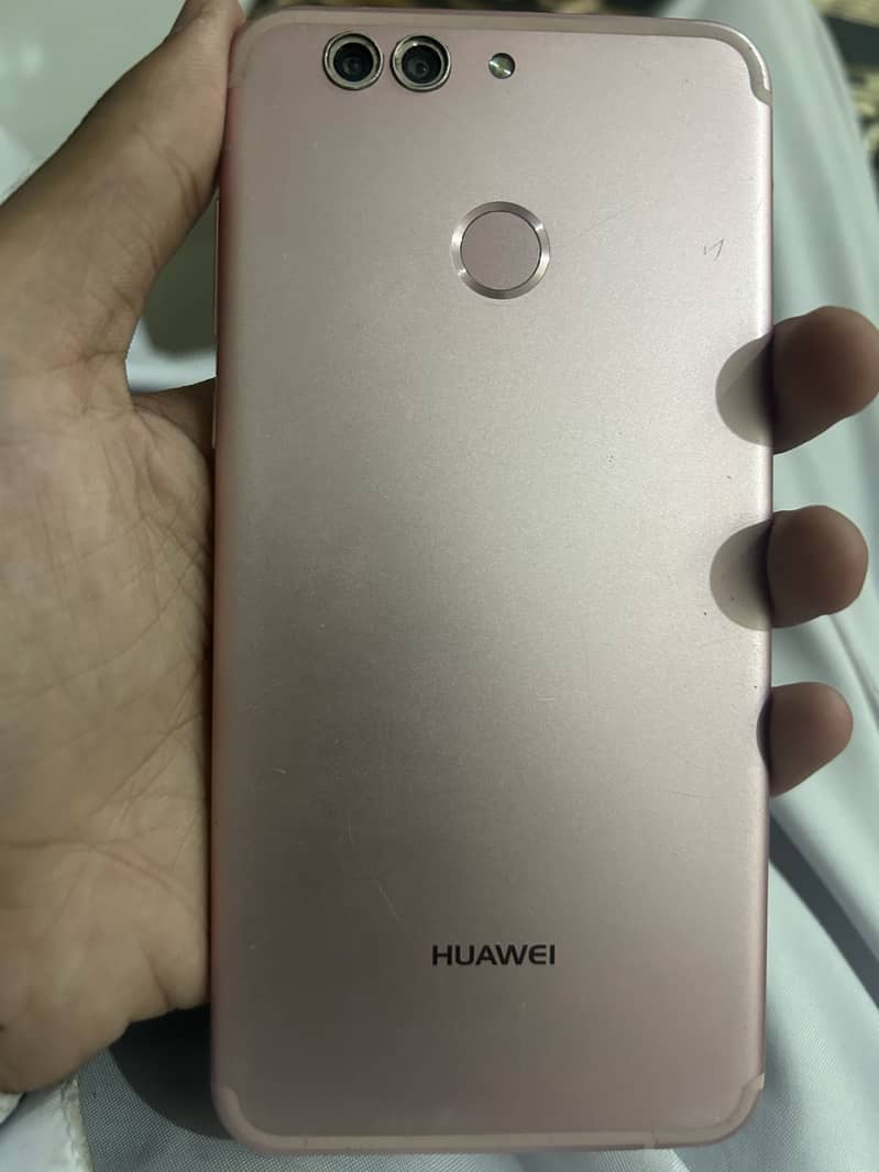 Huawei Nova 2 Plus 0