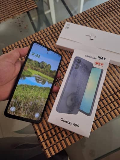 Samsung Mobile A06