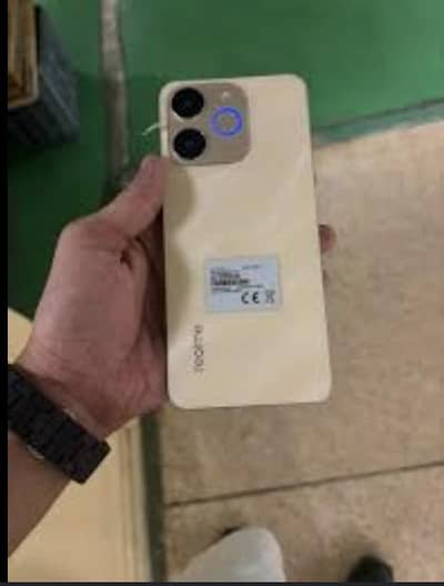 Realme note 70