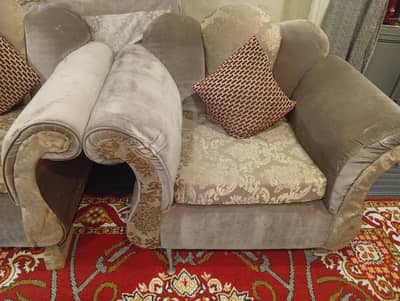 5 seater sofa huge space