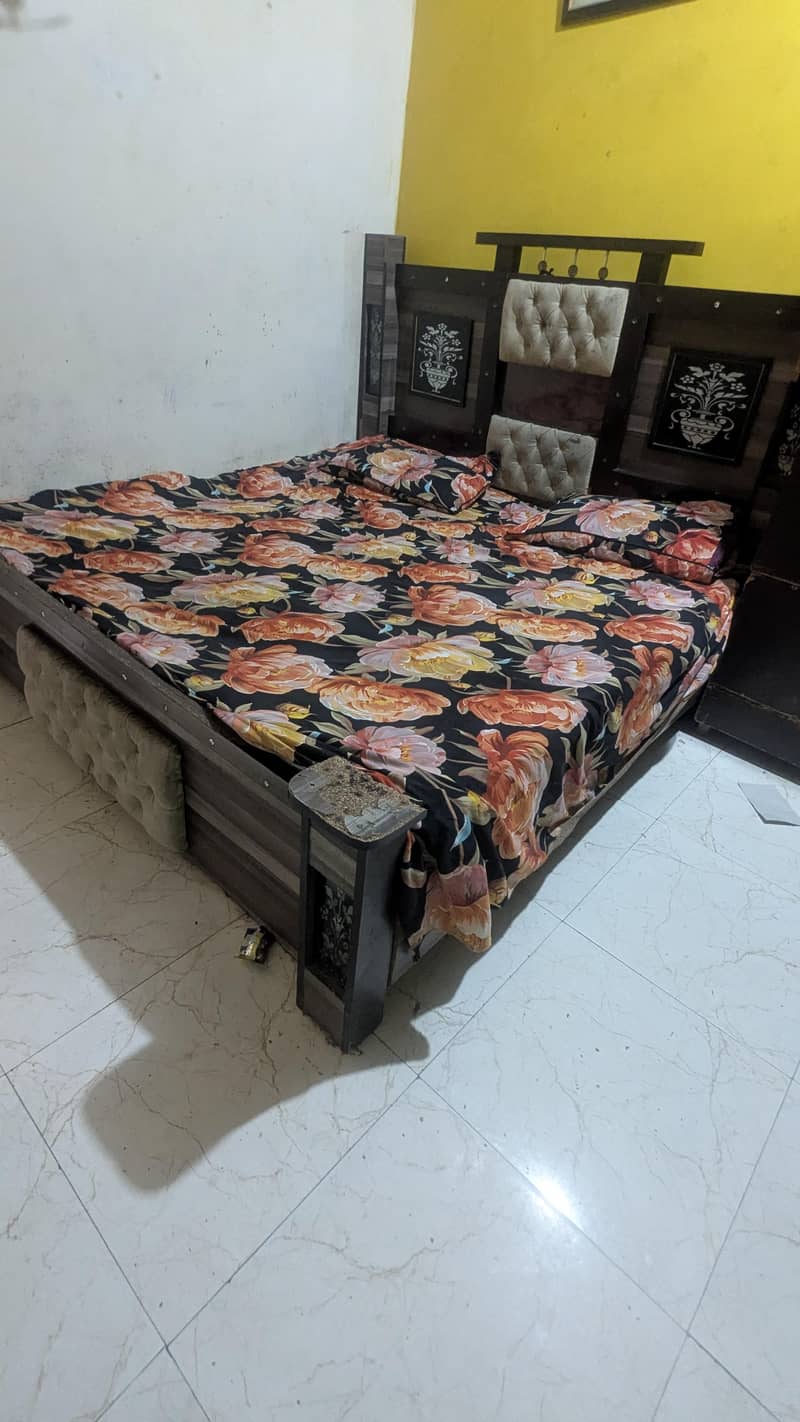 bed almari 1