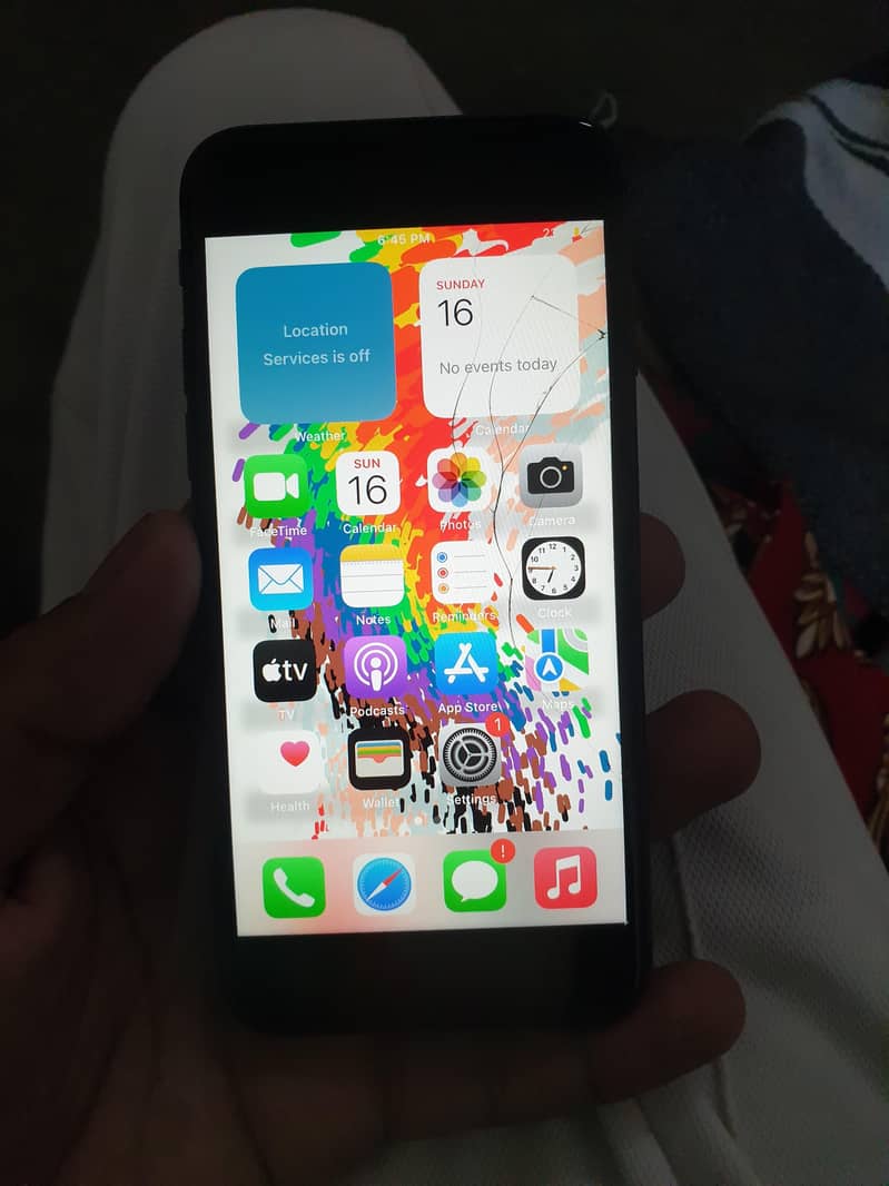 Apple iPhone 8 6