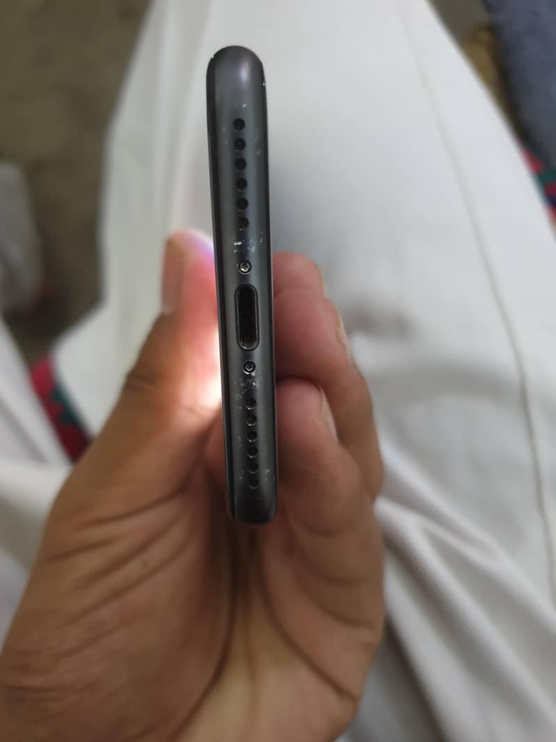 Apple iPhone 8 7