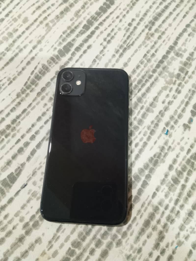Apple iPhone 11 0