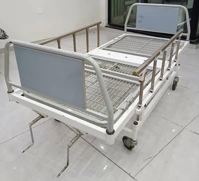 Medical/Patient Bed