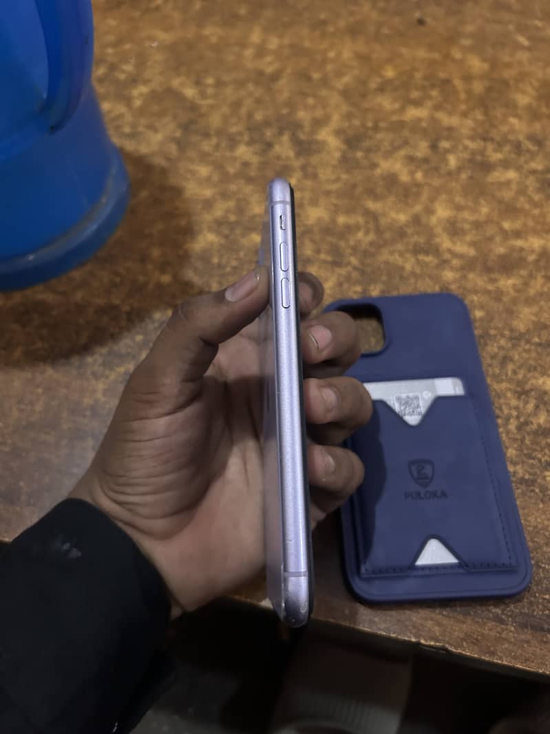 Apple iPhone 11 9