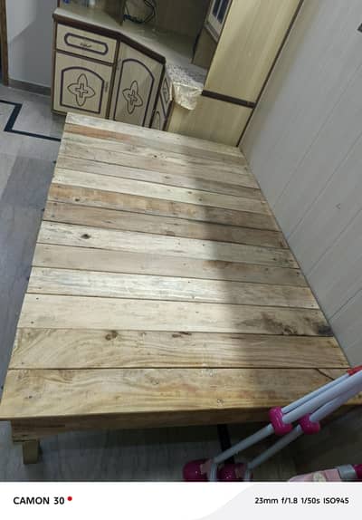 wood dewan condition 10by 10