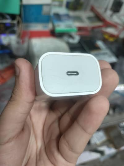 Apple original adapter 20 wat 7+ to 14 pro max support 1 year warranty