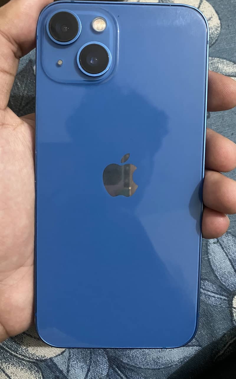 Apple iPhone 13 2