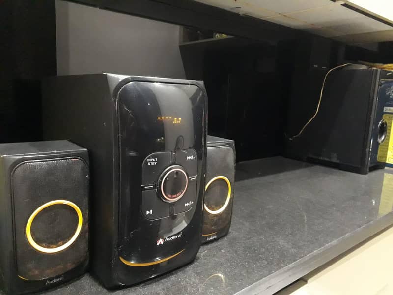 AUDIONIC 1