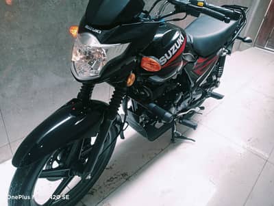 Suzuki GR 150 Karachi registration first owner bike vel maintain