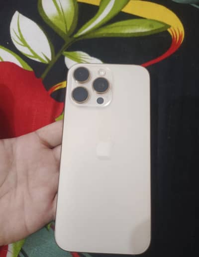 Apple iPhone 16 Pro Max