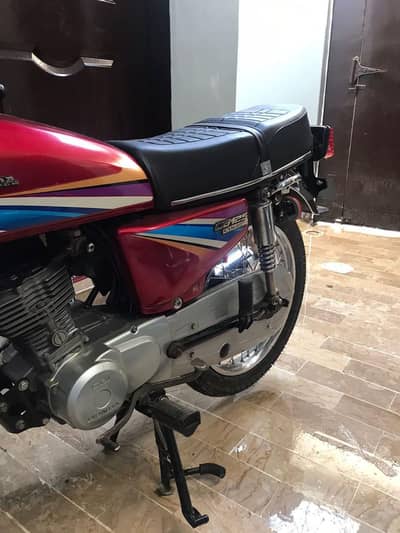 HONDA CG 125cc for sale urgent 0/3/2/2/6/3/3/7/5/4/7 whtsapp