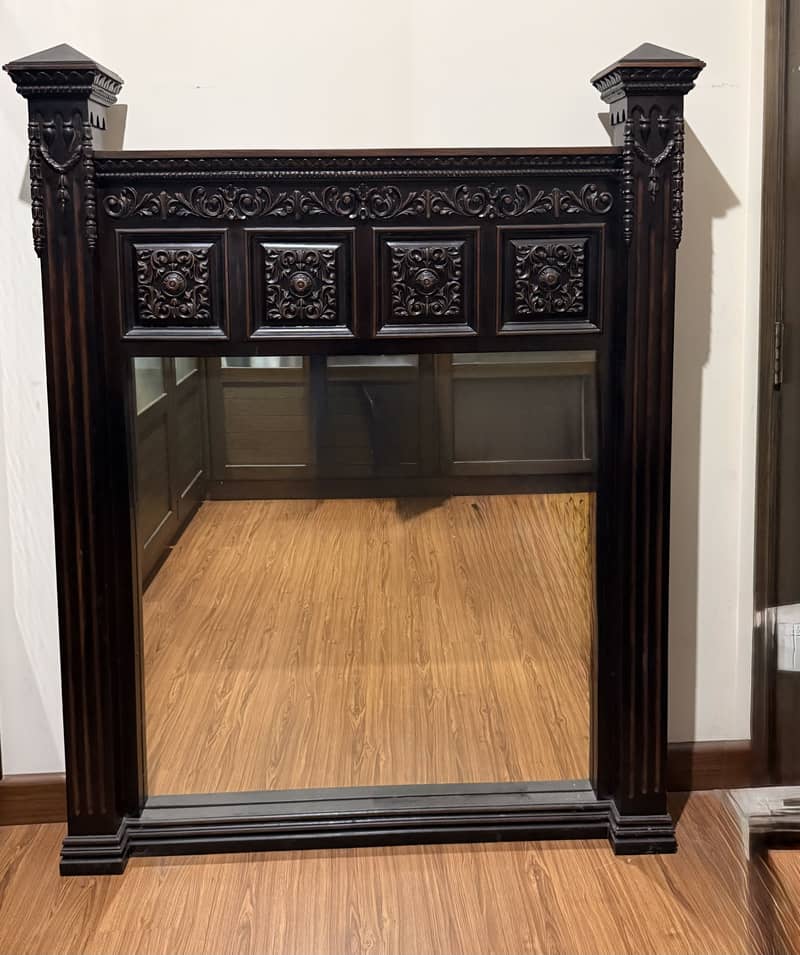 ROYAL CHINIOTI SOLID KING BED 4